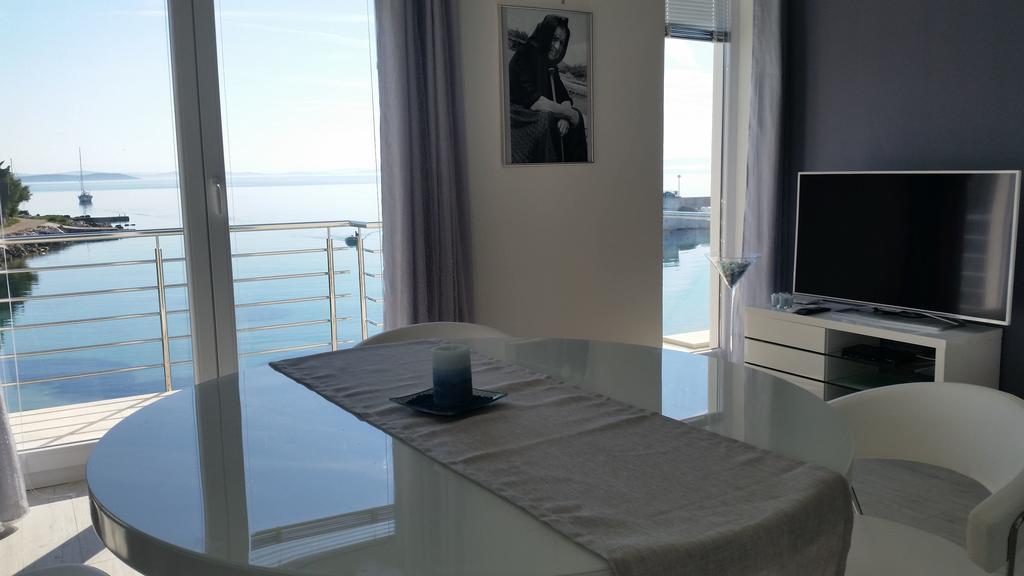 Apartments Sea Reflections Žman الغرفة الصورة